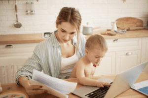 tips for single moms : manage your finances