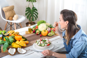 tips for single moms: eat healthy diet